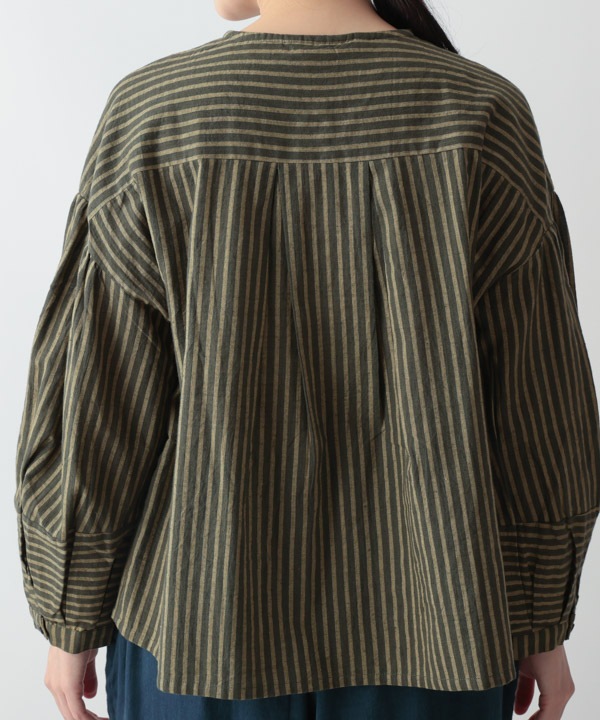 しなやかストライプ・カディタック・ブラウス 25W414