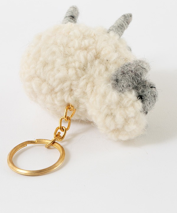 フェルトキーホルダー ヒツジ M16-2843