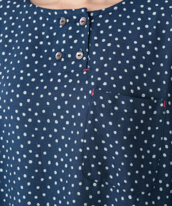 小さなポルカドット・ブロックプリント・綿麻レーヨンラフ・ブラウス 25W417