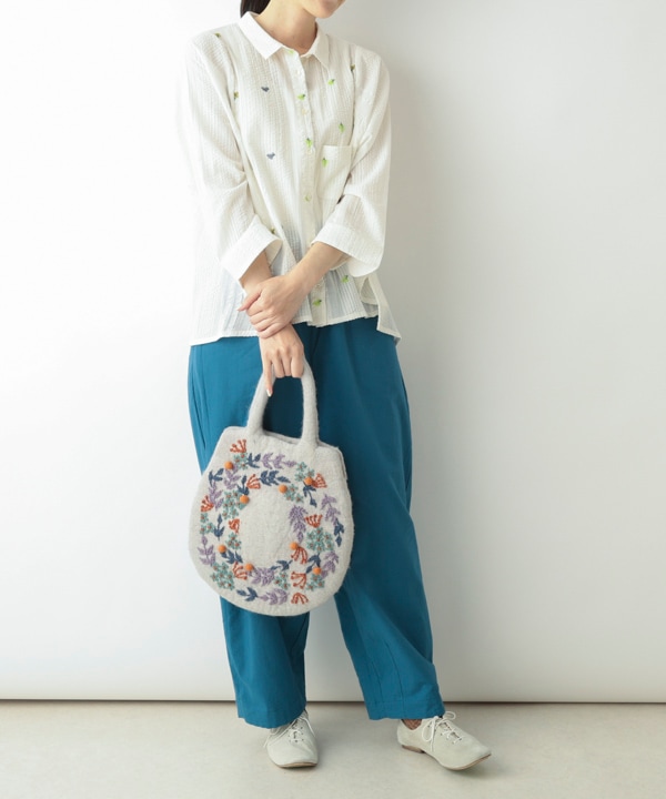 小花リース刺繍卵型フェルトバッグ H26W357