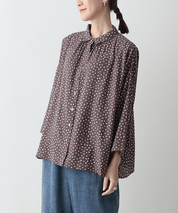 小さなポルカドット・ブロックプリント・綿麻レーヨンギャザーブラウス 25W418