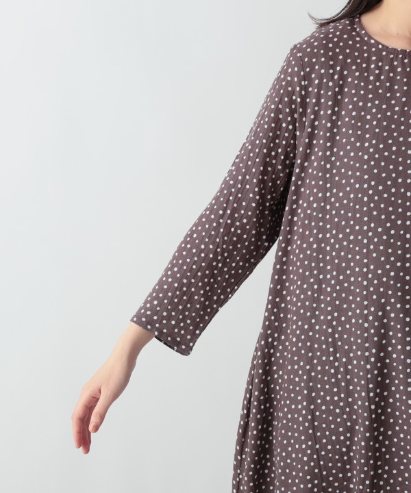 小さなポルカドット・ブロックプリント・綿麻レーヨンコクーンワンピース 25W419