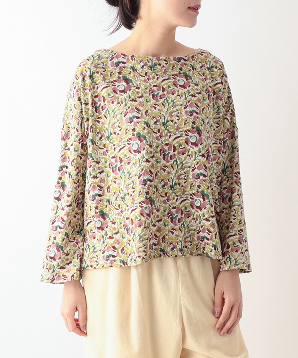 カラムカリ・プリントジャージラフ・ブラウス 25W420