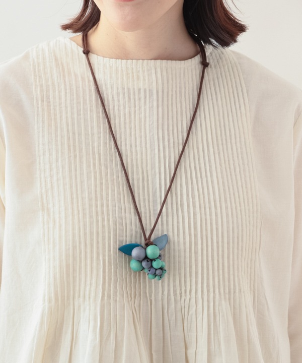 ウッド グレープネックレス A25WPN053