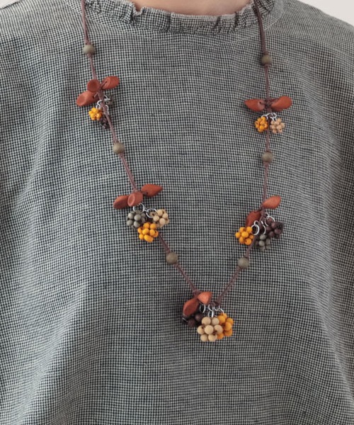 ウッド 木ノ実ネックレス A25WPN054