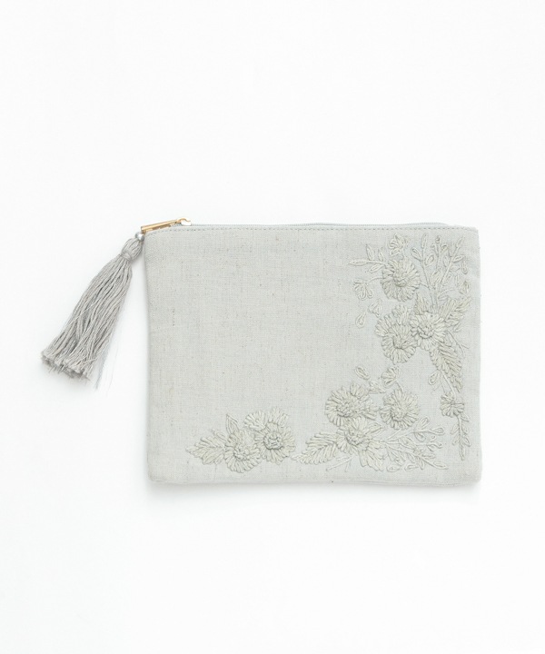 モノトーン花刺繍 ポーチ M42-2697
