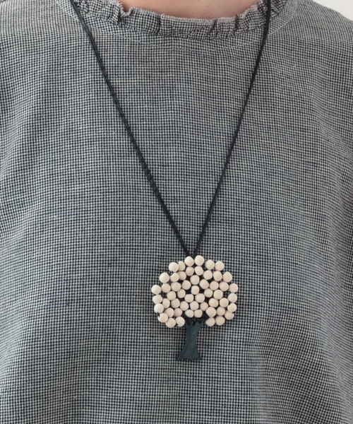 ウッド ツリーネックレス A25WPN056