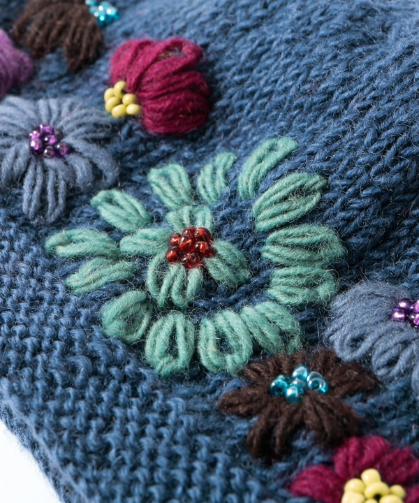 フラワー刺繍 ニット帽 キャップ（2カラー）H24W011