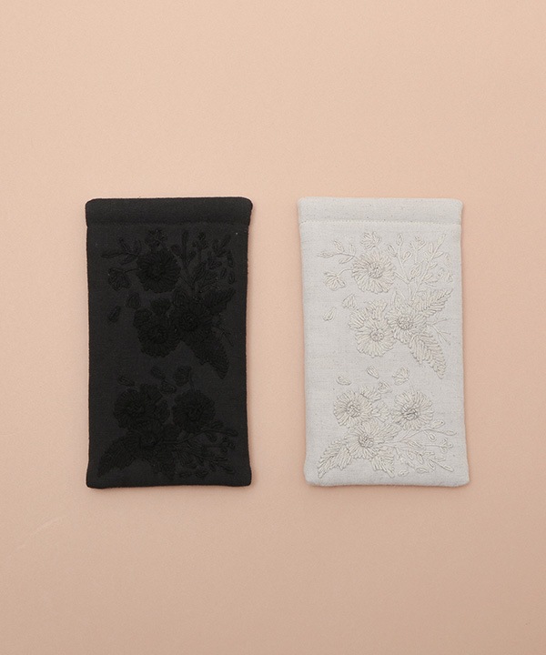 モノトーン花刺繍 メガネケース M42-2698