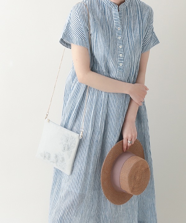 モノトーン花刺繍 ショルダーバッグ M42-2699