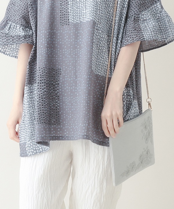 モノトーン花刺繍 ショルダーバッグ M42-2699