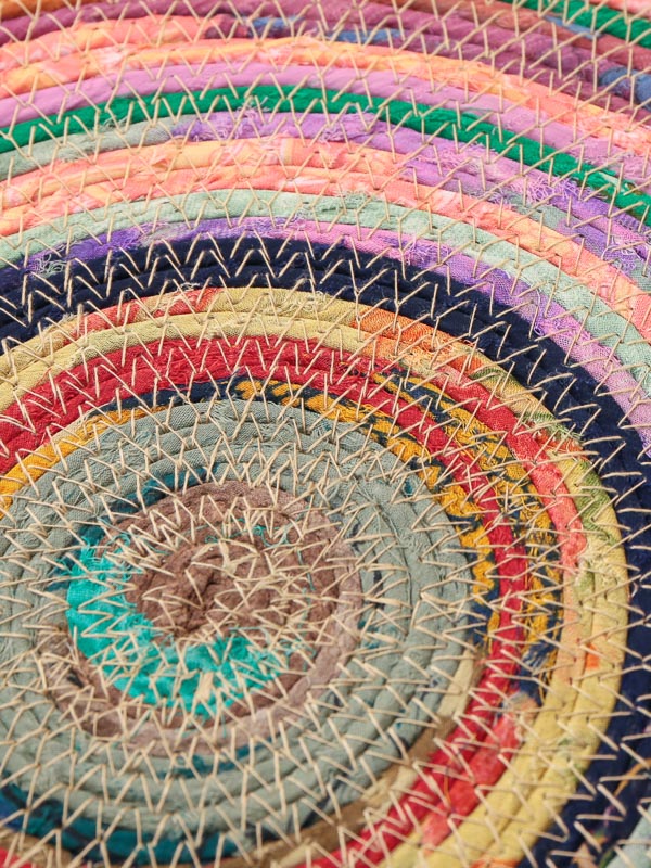 裂き織りラウンドマット（アソート） M25-2211