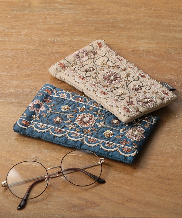 ビーズ刺繍 メガネケース M42-2702