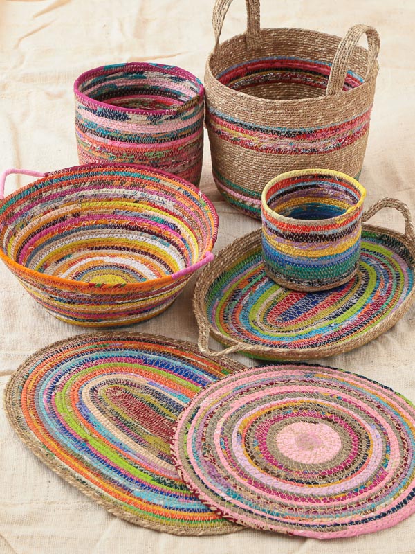 裂き織りオーバルマット（アソート） M25-2212