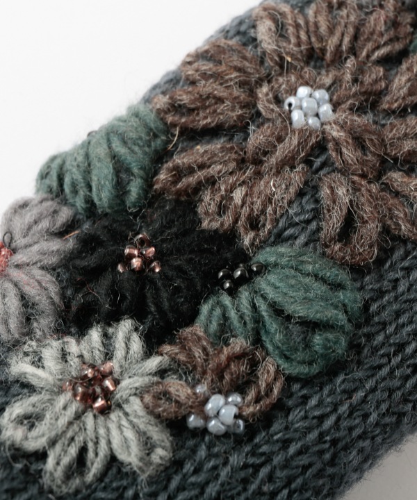 フラワー刺繍ハンドウォーマー（2カラー）H24W021