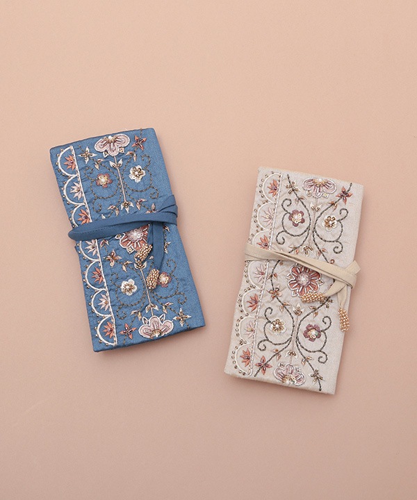 ビーズ刺繍 アクセサリーケース M42-2703