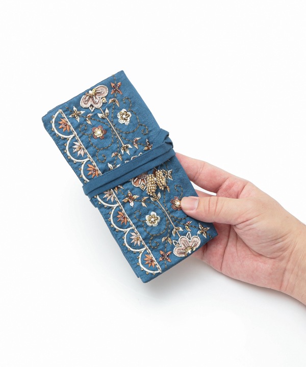 ビーズ刺繍 アクセサリーケース M42-2703