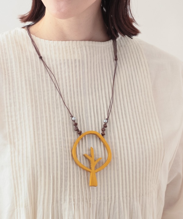ウッド 透かし ツリーネックレス A25WPN062