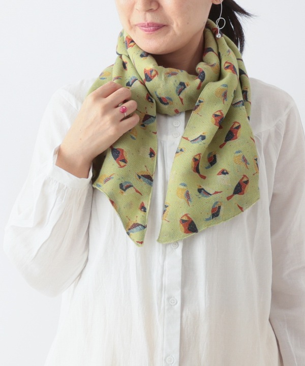 ウールコットン 小鳥プリントミニショール B25W049