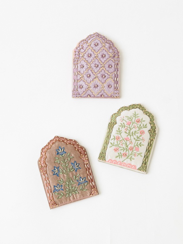 インドドア刺繍 ハンドミラー（3カラー） M42-2095