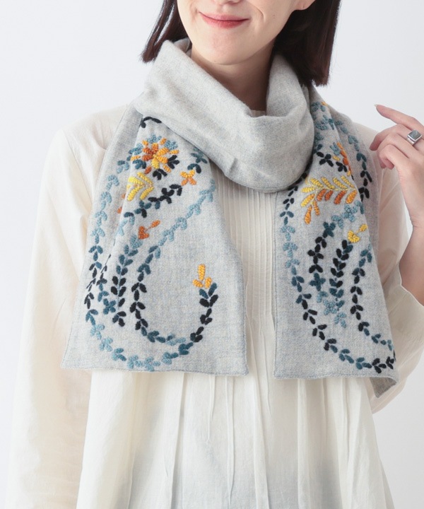 ウールコットン ペイズリー柄ハンド刺繍ショール B25W053