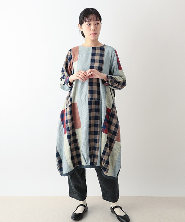 カディ・パッチワークコクーンワンピース 25W438