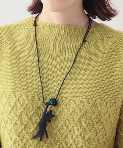 ウッド ネコネックレス A25WPN069