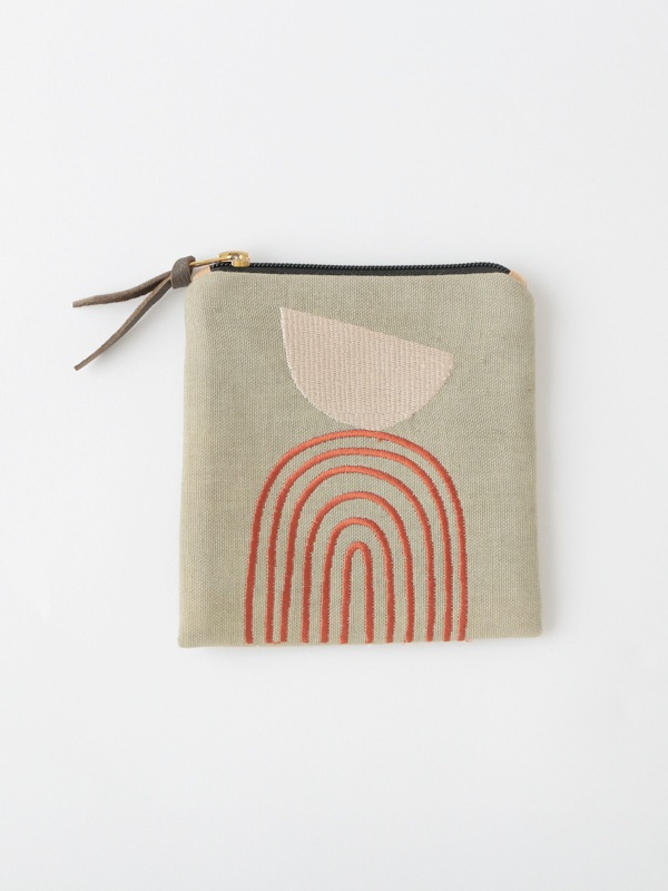 抽象画刺繍ポーチ 13×13cm （2カラー）M26-2173