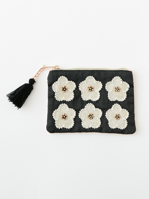 フラワービーズ刺繍ポーチ 14×10cm （3カラー）M42-2232