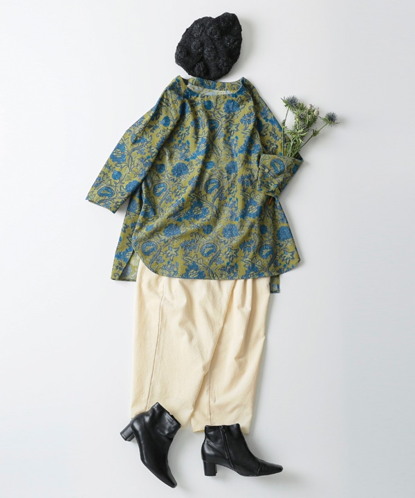 コーデュロイとお花ブロックプリントラフパンツ 25W449