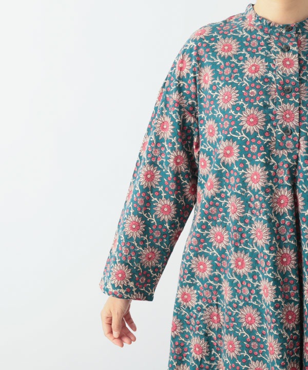 コーデュロイとお花ブロックプリント起毛コットンプリントワンピース 25W451