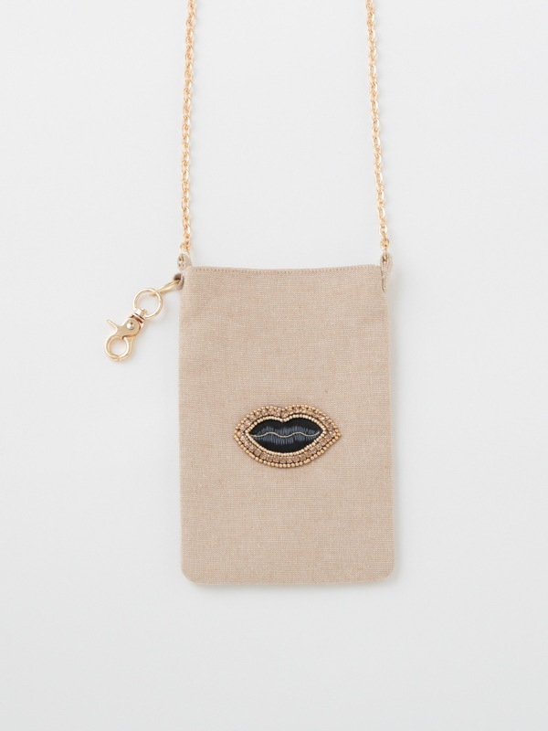 くちびるスマホポシェット（3カラー） M42-2236