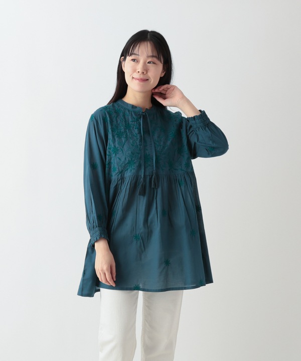 ラクノウ風刺繍コットンチュニック 25W010