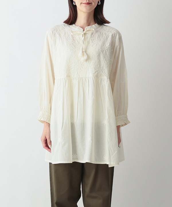 ラクノウ風刺繍コットンチュニック 25W010