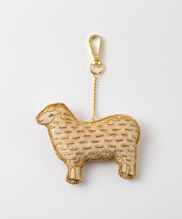 ザリ刺繍 ヒツジ バッグチャーム（キーホルダー） M21-2905