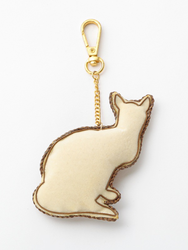 ザリ刺繍ネコ バッグチャーム（キーホルダー） M21-1128