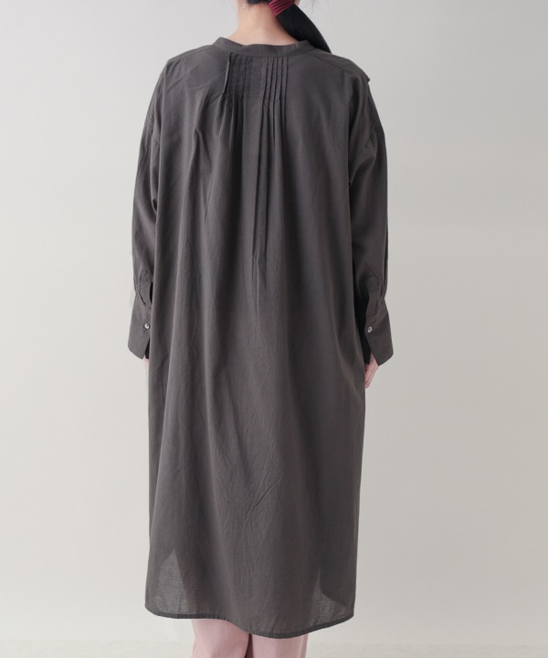 ピンタックコットンシャツワンピース 25W013