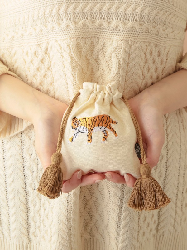 アニマル刺繍巾着Sポーチ 13×16cm （2カラー）M26-1743