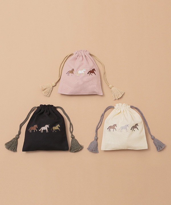 ウマ刺繍巾着 M26-2782