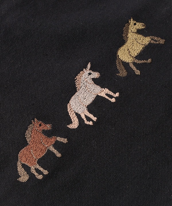 ウマ刺繍巾着 M26-2782