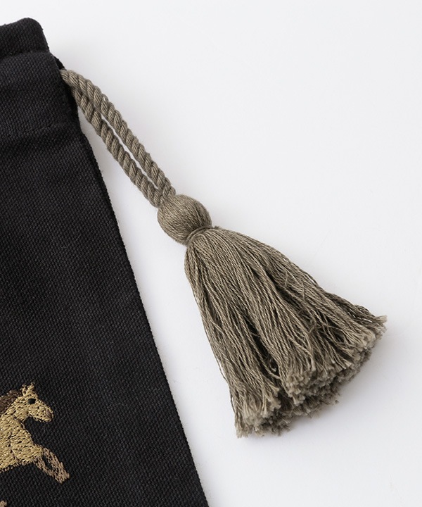 ウマ刺繍巾着 M26-2782