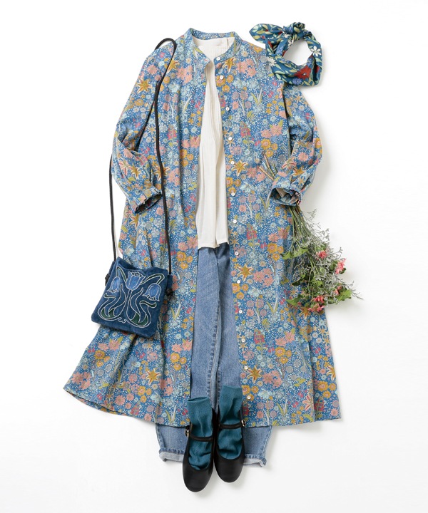 ガーデンプリントコットンコール前開ワンピース 25W019