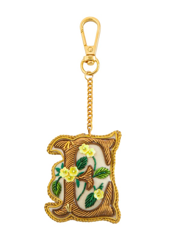ザリ刺繍アルファベットフラワーA-Z バッグチャーム（キーホルダー） M21-1792