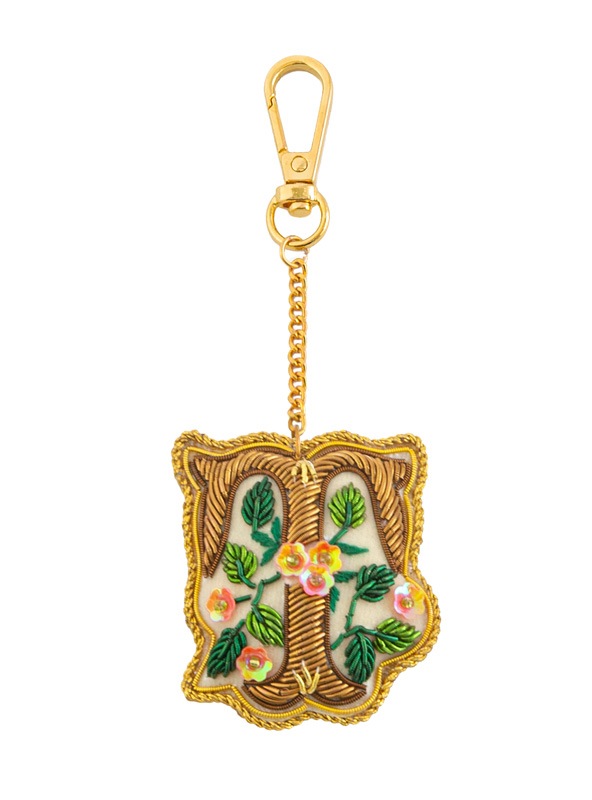 ザリ刺繍アルファベットフラワーA-Z バッグチャーム（キーホルダー） M21-1792