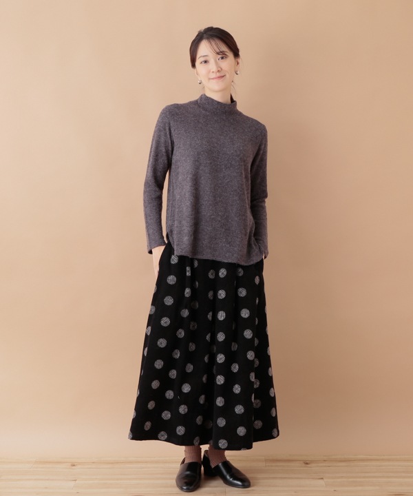 ふんわりカットソー ハイネックプルオーバー 24W075