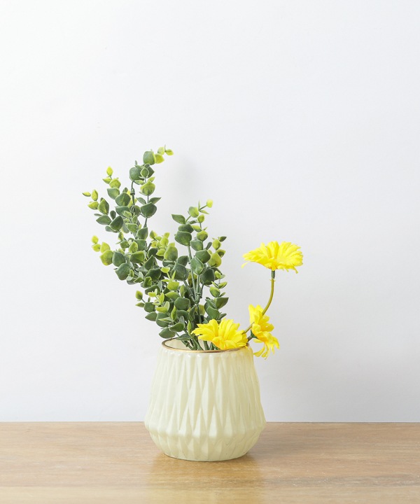 ガラスベース キャンドルホルダー（ミルクカラー）11cm M15-1336