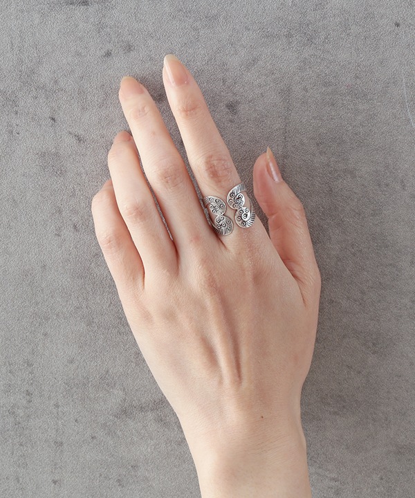 カレンシルバー 幅広デザイン 4方ラウンド リング（3サイズ） 調整可 TGSR-2097 ★