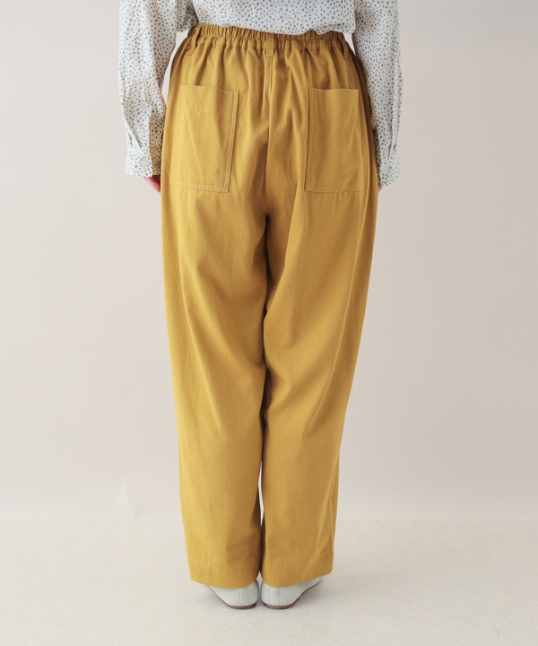 起毛コットンゆったりテーパードパンツ 25W037