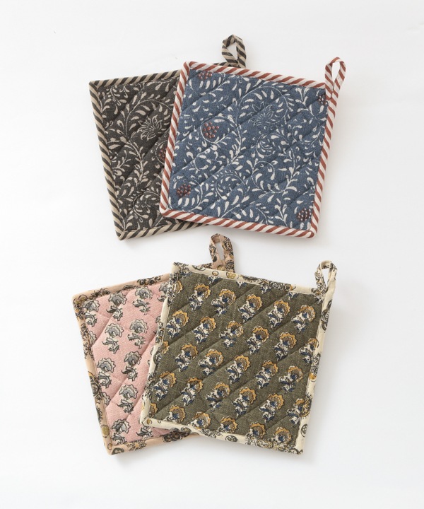 スラブコットンプリント なべしき M19-2635