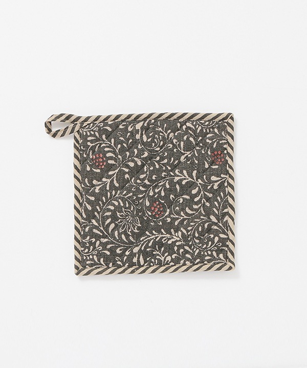 スラブコットンプリント なべしき M19-2635